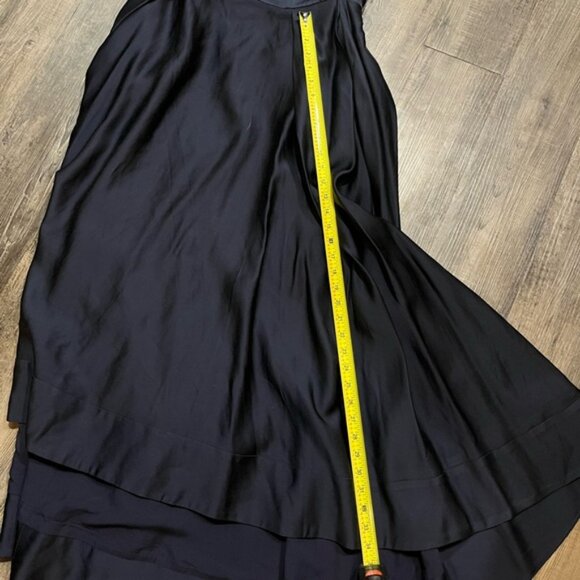 🫐 Gorgeous Gown from Revolve! - Picture 8 of 12